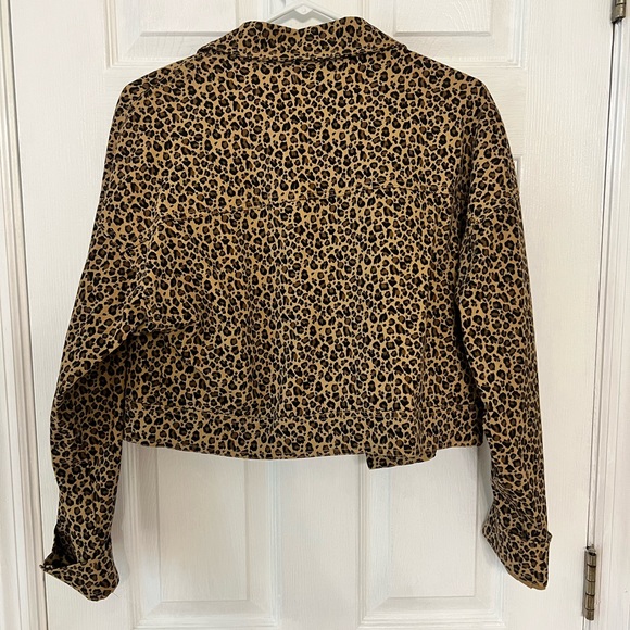 Cheetah Print Jean jacket - Picture 2 of 4